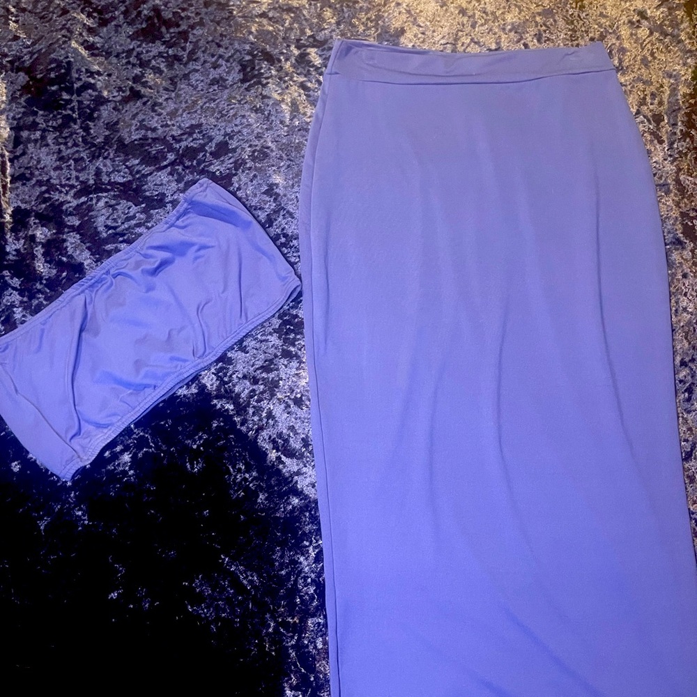 Blue 2 piece set. Tube top with a matching pencil skirt. Very cute